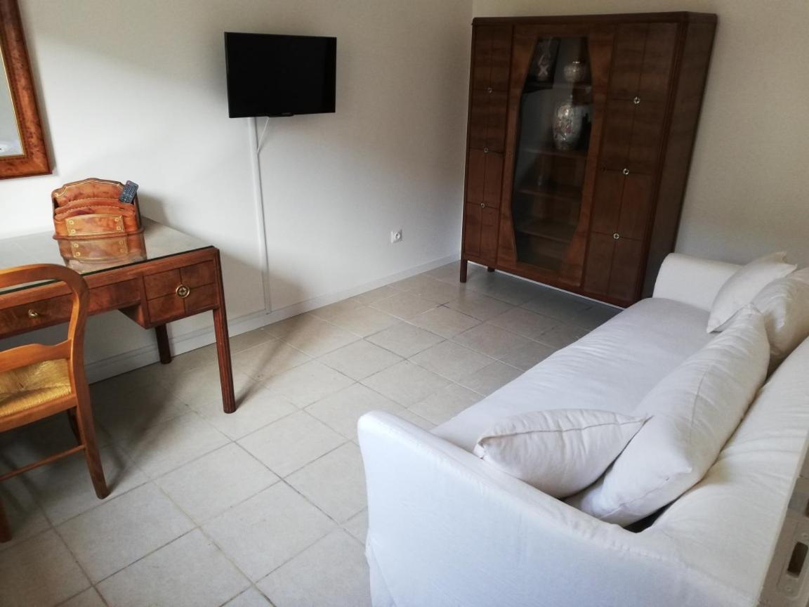 Logement Entier Au Calme Villers-Outreaux Ngoại thất bức ảnh
